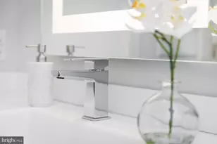 300 St Paul Pl, Baltimore, MD 21202 - Photo 41