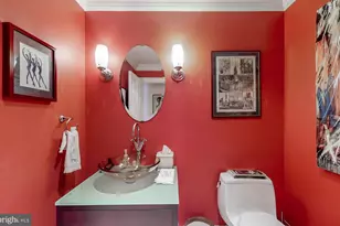 801 Key Hwy, Baltimore, MD 21230 - Photo 19