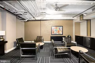 301 N Charles St, Baltimore, MD 21201 - Photo 17