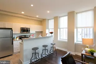 301 N Charles St, Baltimore, MD 21201 - Photo 47