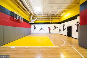 301 N Charles St, Baltimore, MD 21201 - Photo 31