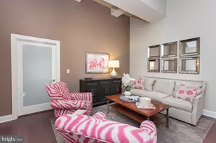 7 N Calvert St, Baltimore, MD 21202 - Photo 69