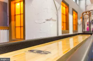 7 N Calvert St, Baltimore, MD 21202 - Photo 37