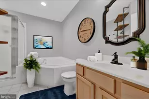 1707 E Lombard St, Baltimore, MD 21231 - Photo 25