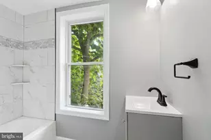 426 S Smallwood St, Baltimore, MD 21223 - Photo 15