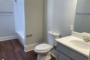 10 Chase Street E, Baltimore, MD 21202 - Photo 33