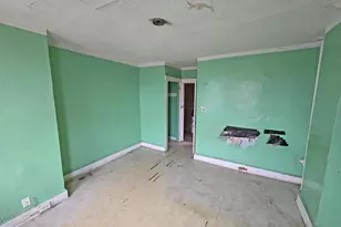 2107 Cliftwood Ave, Baltimore, MD 21213 - Photo 11