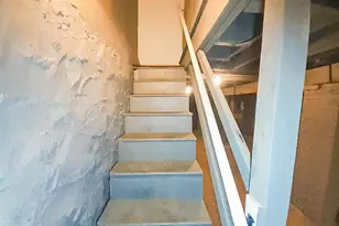 304 Lyndhurst St, Baltimore, MD 21229 - Photo 27