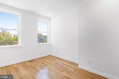 530 N Carrollton Avenue, Baltimore, MD 21223 - Photo 25