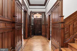 829 Park Ave, Baltimore, MD 21201 - Photo 3