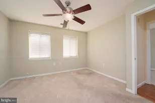 35 Andrew Pl, Baltimore, MD 21201 - Photo 25