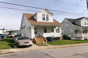 4204 Kenwood Ave, Baltimore, MD 21206 - Photo 1