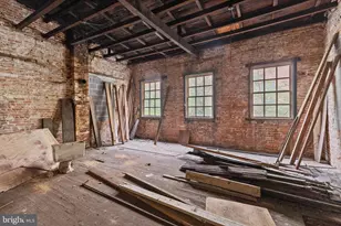 663 and 665 W Pratt St, Baltimore, MD 21201 - Photo 37