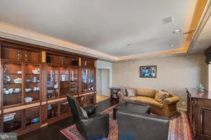 10 E Lee St, Baltimore, MD 21202 - Photo 5