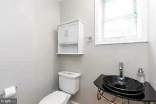 2306 Monticello Rd, Baltimore, MD 21216 - Photo 15