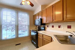 1110 S Kenwood Ave, Baltimore, MD 21224 - Photo 11