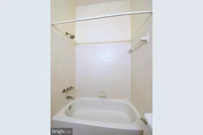 1110 S Kenwood Avenue, Baltimore, MD 21224 - Photo 33
