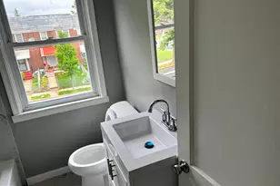 1024 Wicklow Rd, Baltimore, MD 21229 - Photo 9