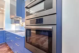 10 E Lee St, Baltimore, MD 21202 - Photo 9