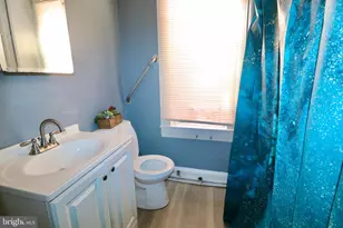 2029 W North Ave, Baltimore, MD 21217 - Photo 11