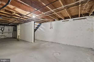 410 N Chester St, Baltimore, MD 21231 - Photo 19