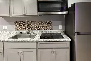 2106 N Fulton Ave, Baltimore, MD 21217 - Photo 13