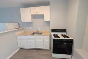 1835 N Bond Street N, Baltimore, MD 21213 - Photo 9