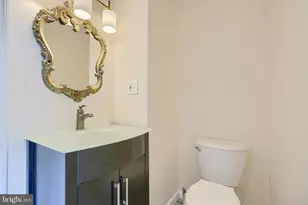 2220 Lake Ave, Baltimore, MD 21213 - Photo 13