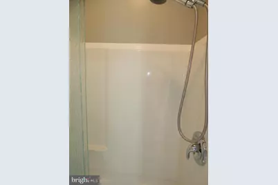 241 S Exeter Street, Baltimore, MD 21202 - Photo 19