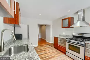 2519 Fleet St, Baltimore, MD 21224 - Photo 7