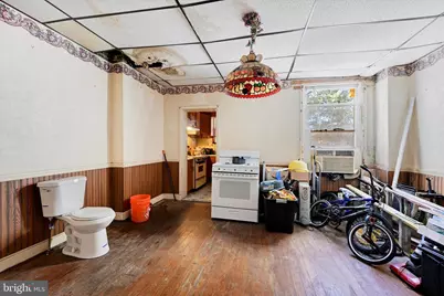 729 E 37th Street, Baltimore, MD 21218 - Photo 9