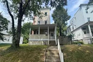 18 S Augusta Ave, Baltimore, MD 21229 - Photo 1