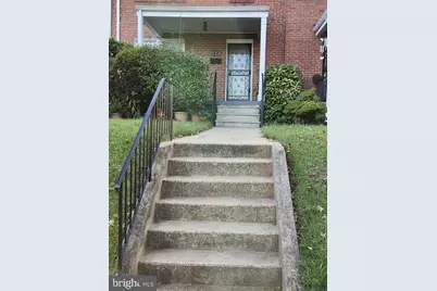 720 N Chapel Gate, Baltimore, MD 21229 - Photo 1