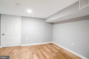 2505 Hollins St, Baltimore, MD 21223 - Photo 29