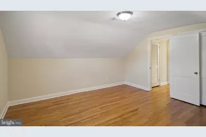 5709 Woodcrest Avenue, Baltimore, MD 21215 - Photo 9