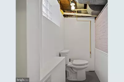 5709 Woodcrest Avenue, Baltimore, MD 21215 - Photo 15