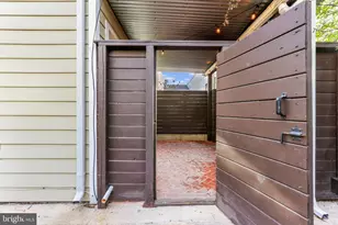 404 S Castle St, Baltimore, MD 21231 - Photo 45