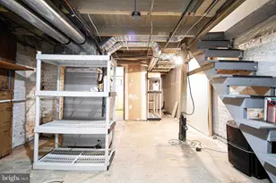 1007 S Highland Ave, Baltimore, MD 21224 - Photo 21