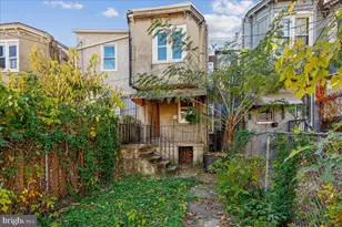 2023 Division St, Baltimore, MD 21217 - Photo 31