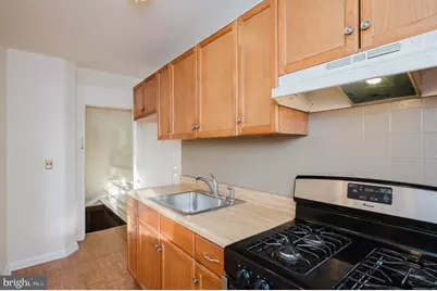 6321 Brown Avenue, Baltimore, MD 21224 - Photo 9