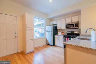 640 S Ellwood Ave, Baltimore, MD 21224 - Photo 9