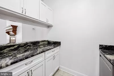 13 Andrew Place #R103, Baltimore, MD 21201 - Photo 17