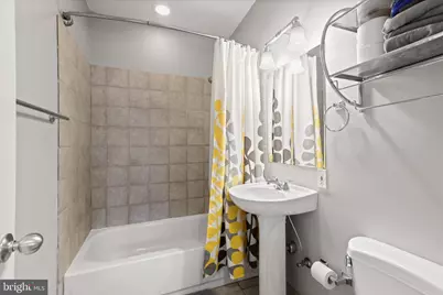 916 S Clinton Street, Baltimore, MD 21224 - Photo 23