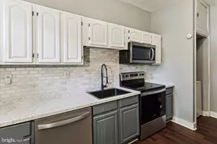 2315 McCulloh St, Baltimore, MD 21217 - Photo 11