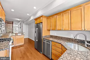 308 S Collington, Baltimore, MD 21231 - Photo 13