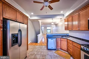 263 S Ellwood Ave, Baltimore, MD 21224 - Photo 13