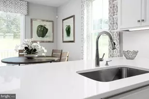 810 Watts St, Baltimore, MD 21217 - Photo 13