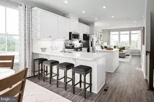 835 Lennox St, Baltimore, MD 21217 - Photo 15