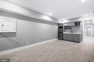 401 S Chester, Baltimore, MD 21231 - Photo 45