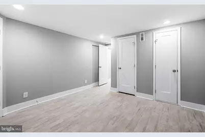 401 S Chester, Baltimore, MD 21231 - Photo 51